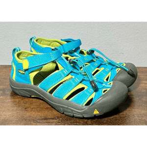 Keen Newport H2 Big Kids Blue Waterproof Closed Toe Hiking Sandals Sz 6 EUC